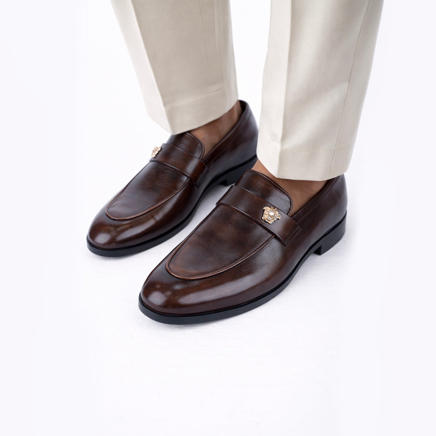 00022-Brown