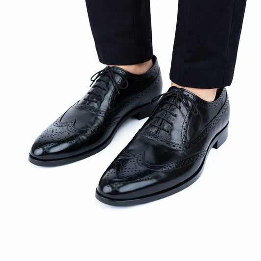 901-Black (Lace-up)