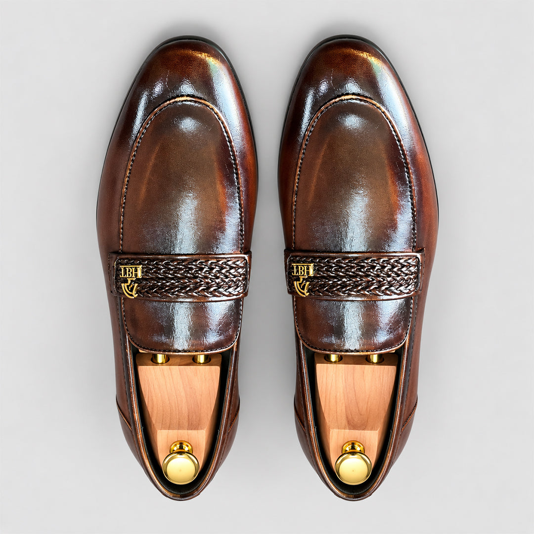 Royal Brown
